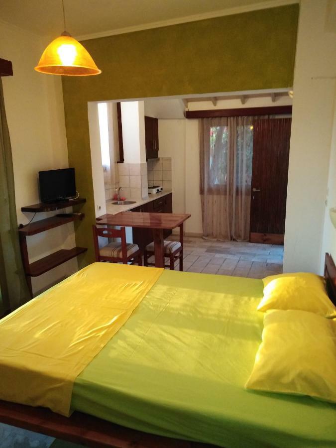 Apartment Victoria 아기오스 게오르기오스 외부 사진